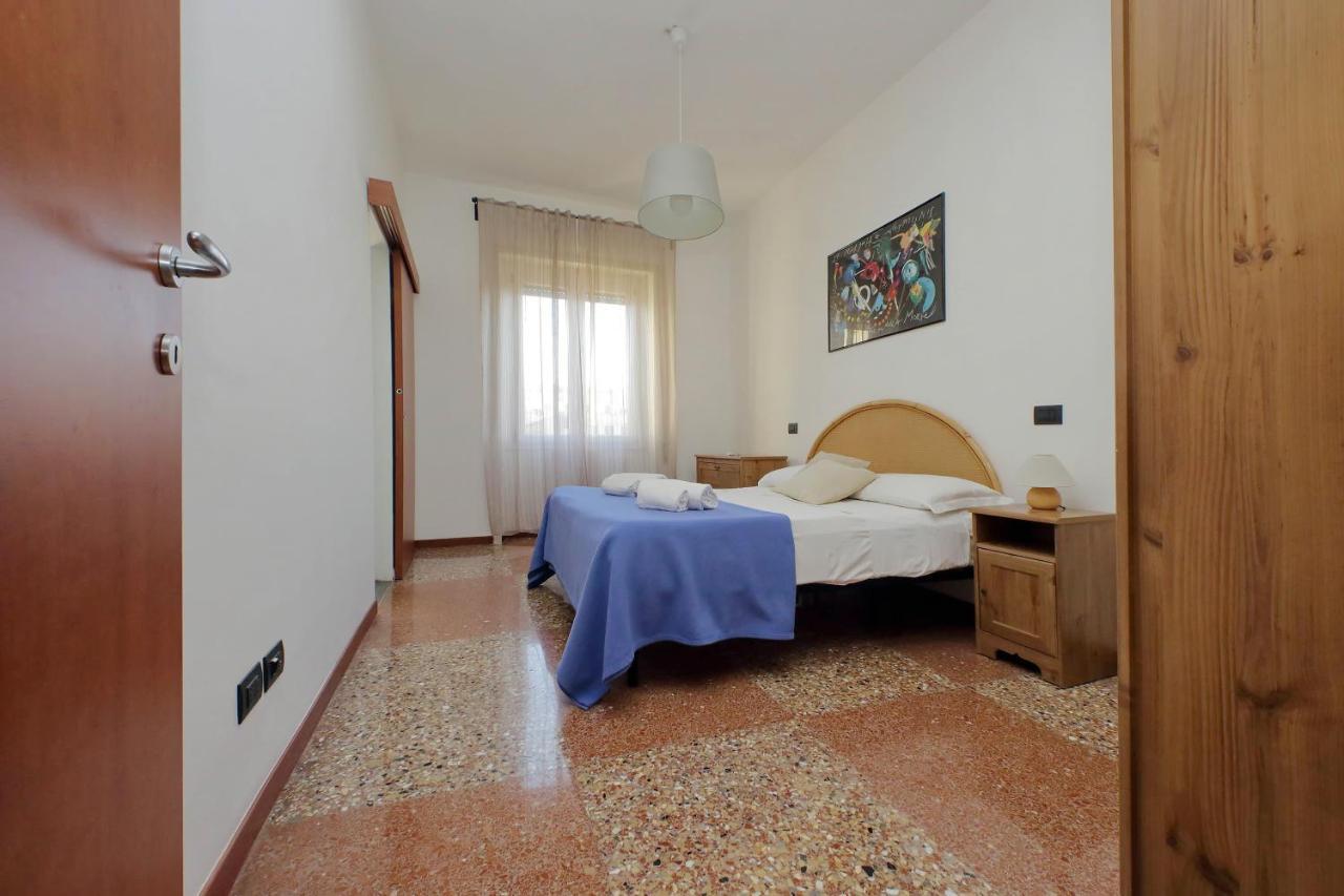 Silvano'S Home In Roma Exterior foto